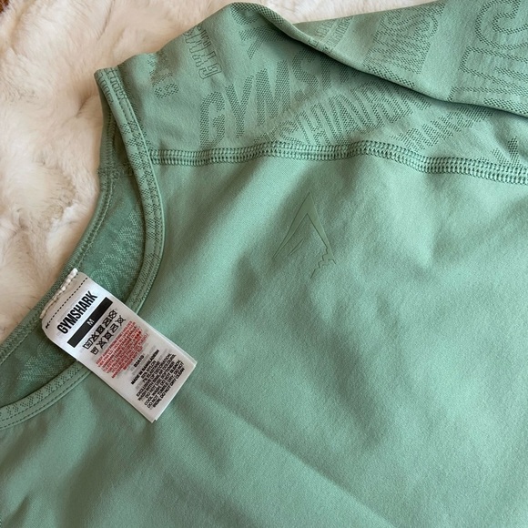 Gymshark set - Picture 3 of 9